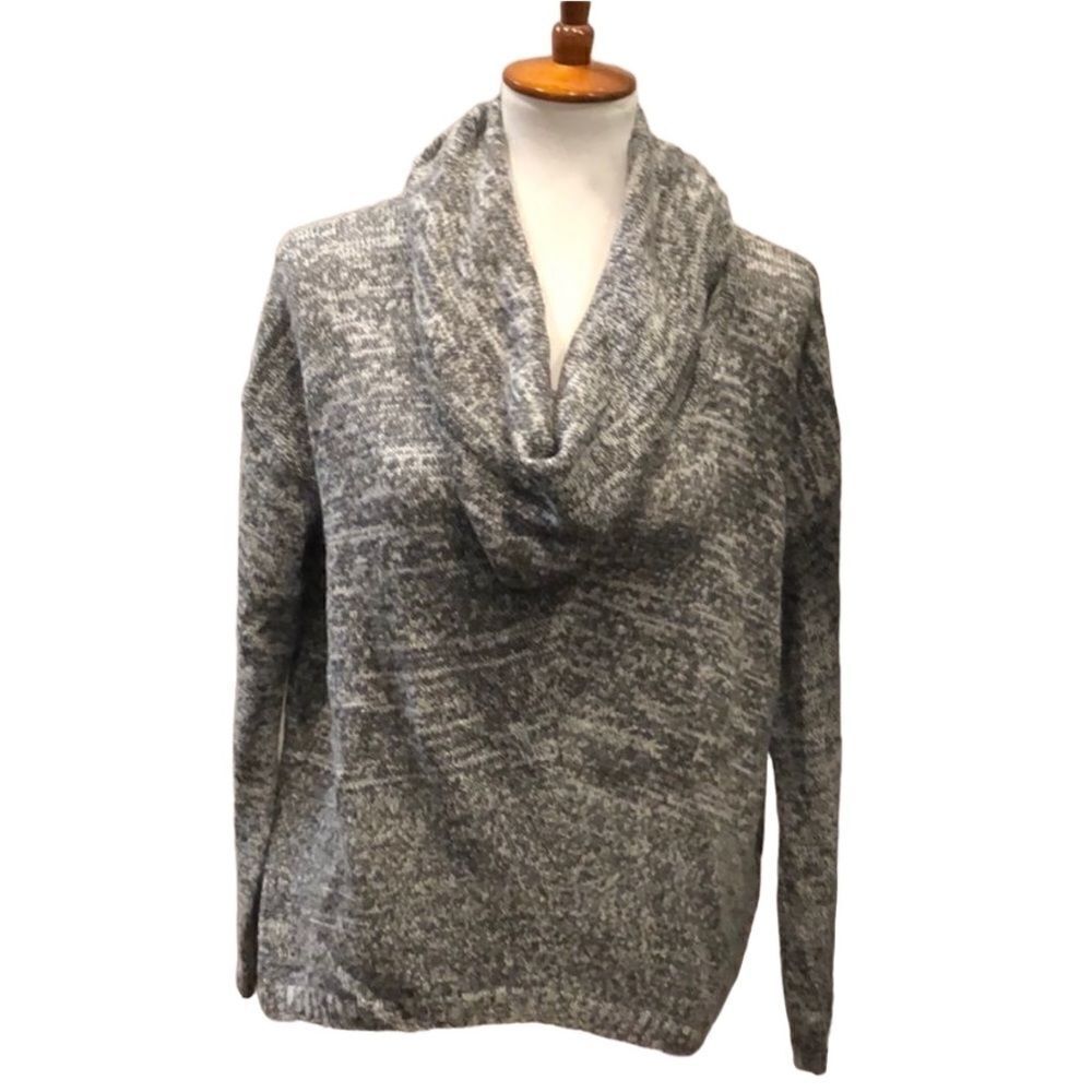 Oversized cozy cowl neck Express sweater XS/S